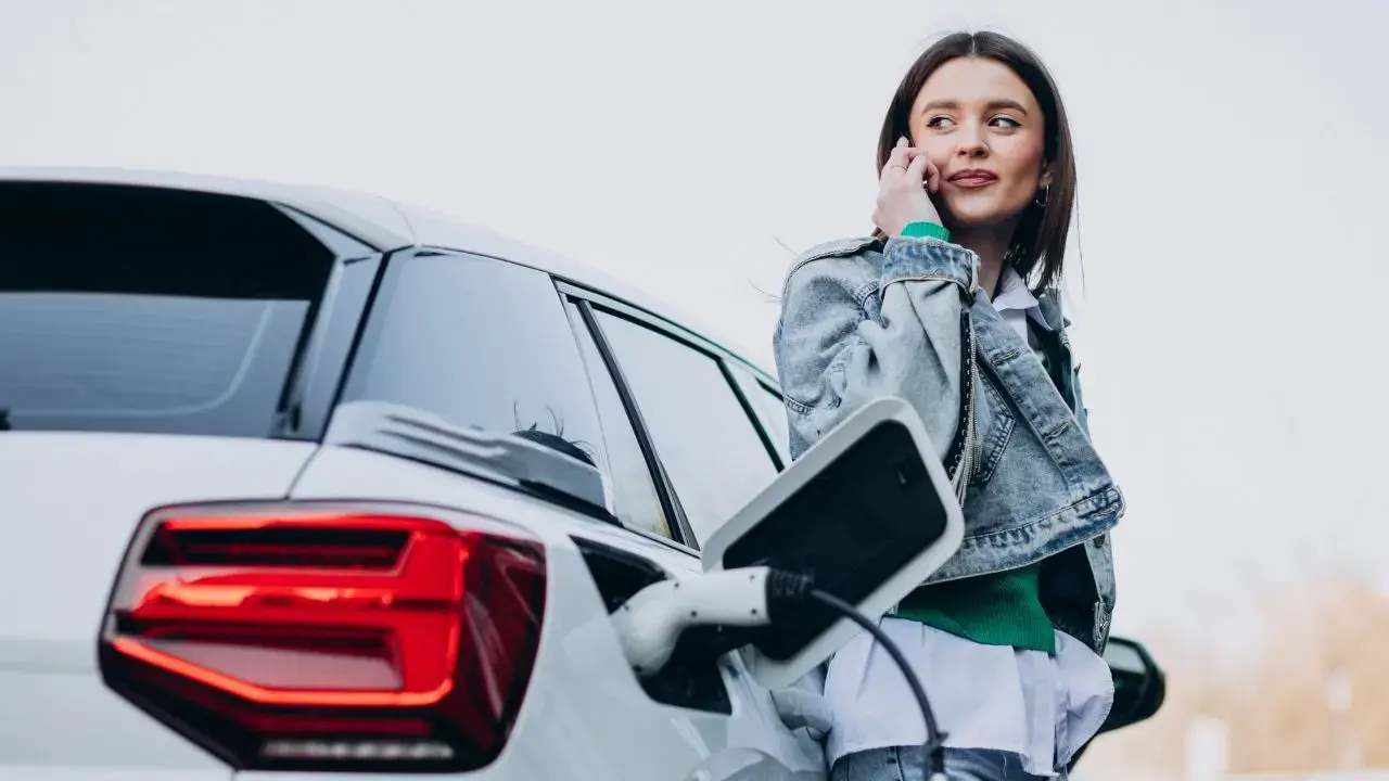 precio del seguro de coche eléctrico