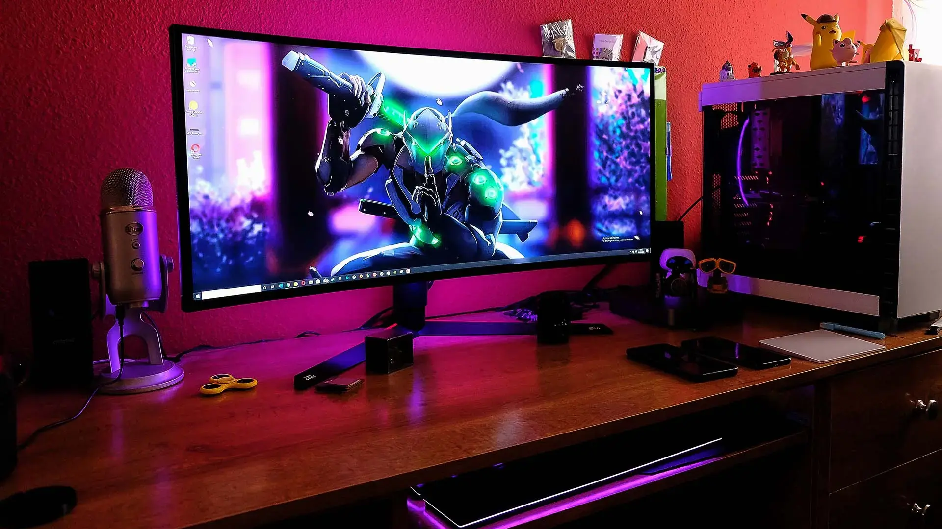 Requisitos mínimos y recomendados en PC Requisitos mínimos y recomendados en PC