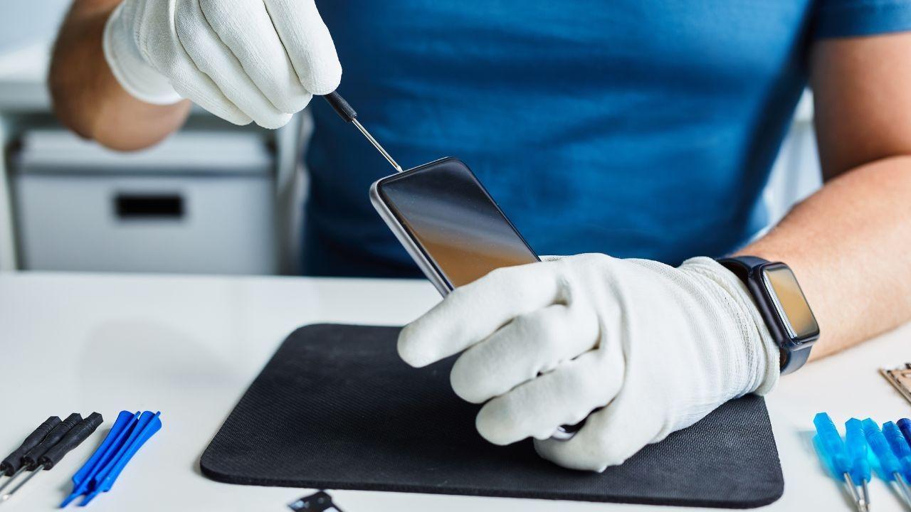 reparar movil en casa