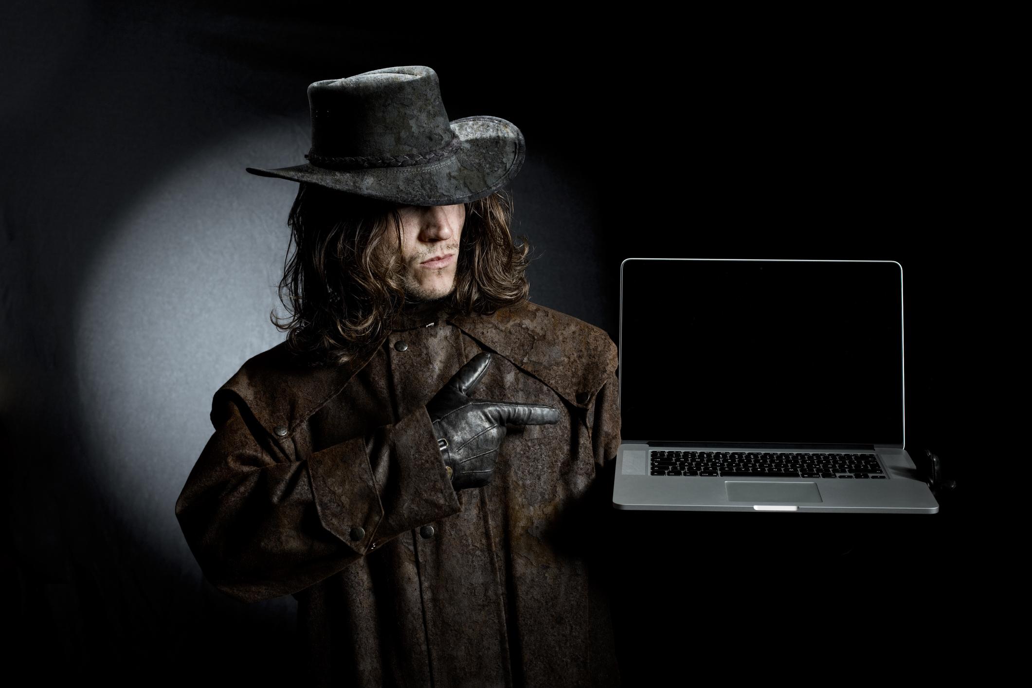 Hva er en black hat hacker, og hvordan fungerer det?